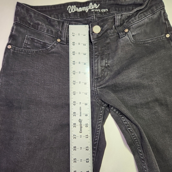 ⭐️ Black Wrangler Bootcut Jeans – Size 9/10 (32) – Excellent Condition! - Picture 8 of 9